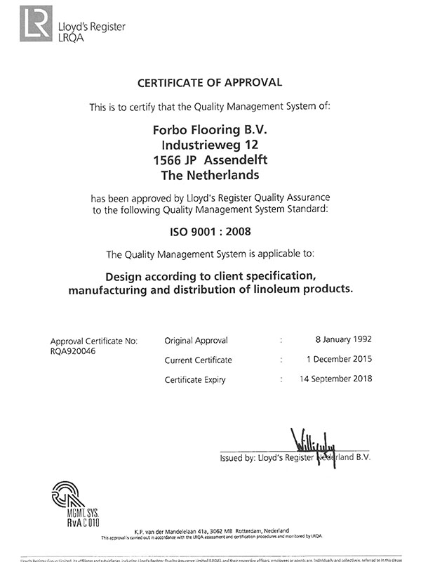  сертификат ISO 9001 натурального линолеума мармолеум реал в интерьере' width='100%' height='auto'>
										</div>
									</div>
									<div class='col-xs-4'>									
										<div class='photo'>
											<img class=